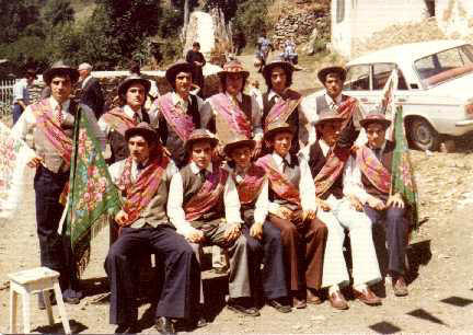 Danzantes Trabao ao 1975